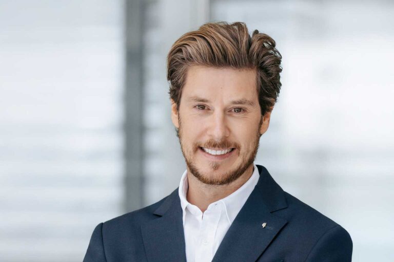 Bewerbungsfotos Salzburg – professionelles Portrait für Karriere und Bewerbung