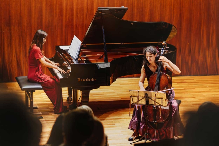 Maddalena Del Gobbo und Lilly Zhang-Sowa bei einem Kammerkonzert im Bösendorfer Saal Salzburg